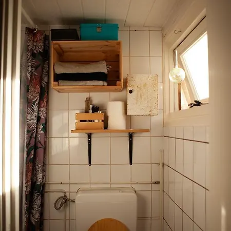 Knus Boshuisje Onder De Eiken Vakantiehuis